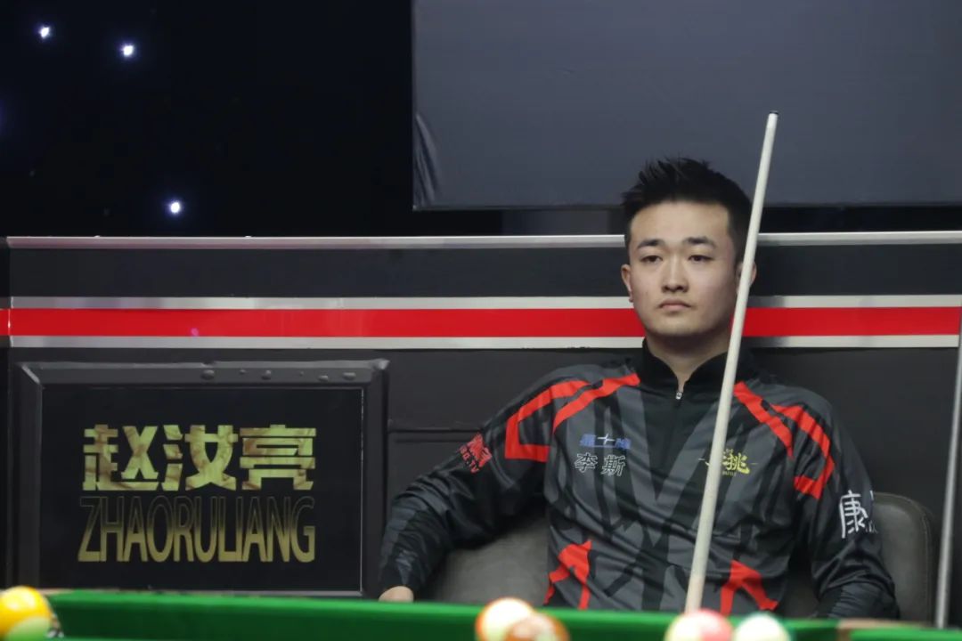 在这个充满 在这个充满