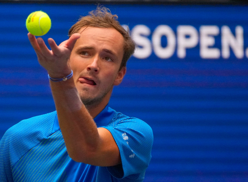 此次首秀不 此次首秀不